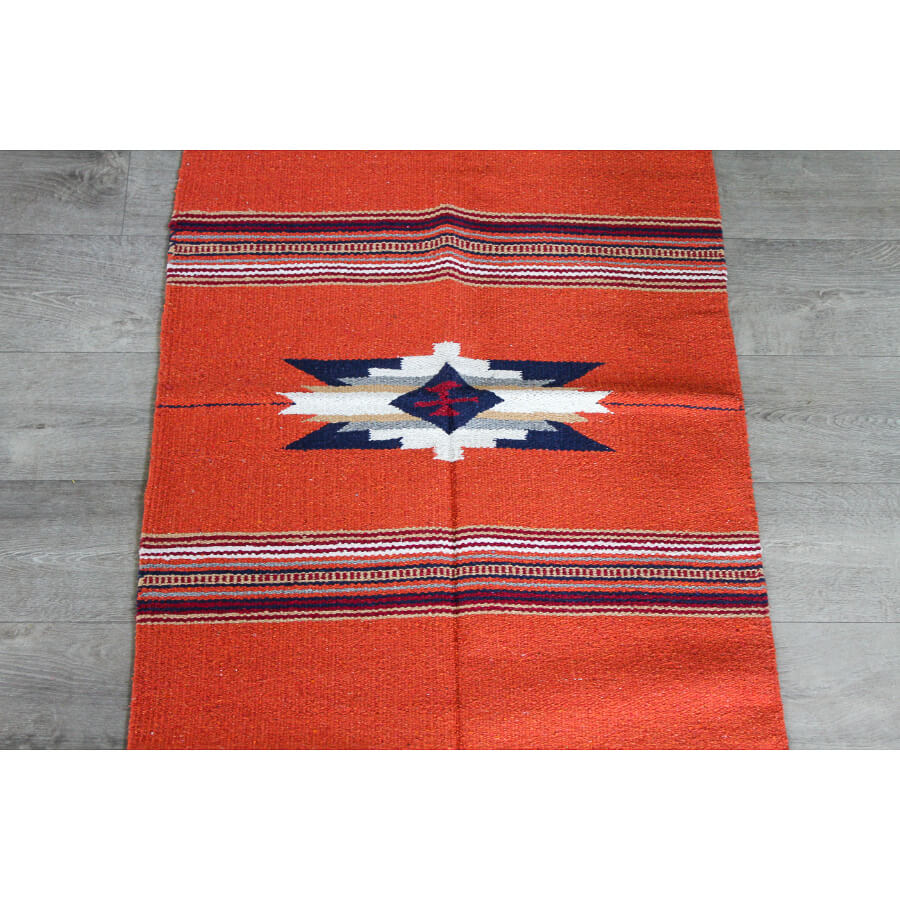 Woven floor mat