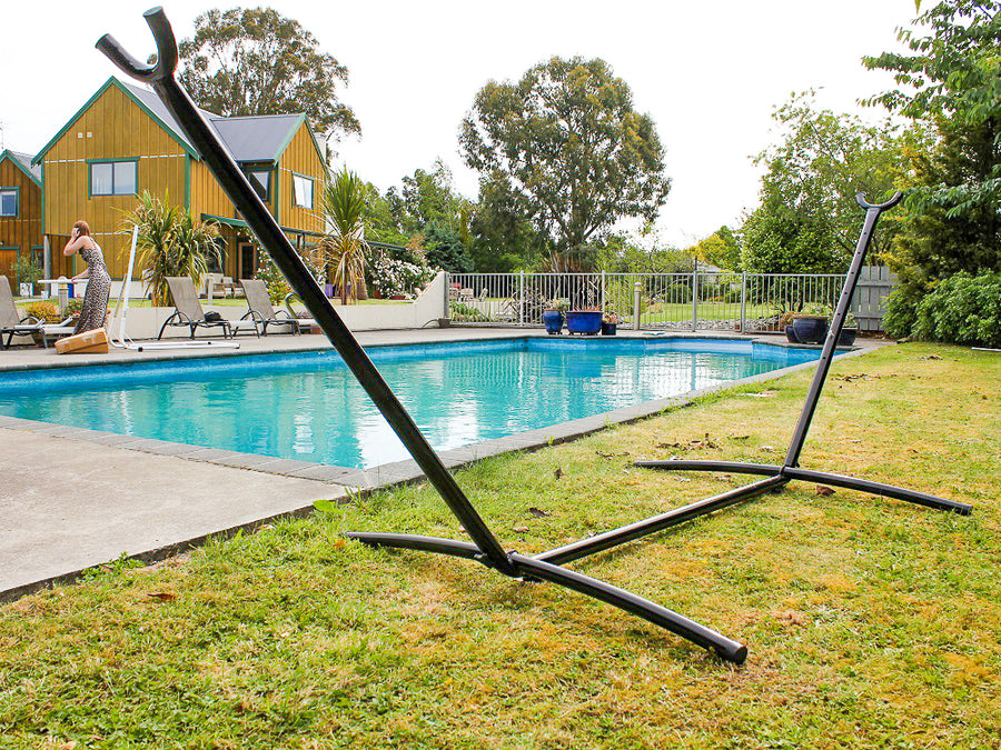 Black Metal Hammock Stand