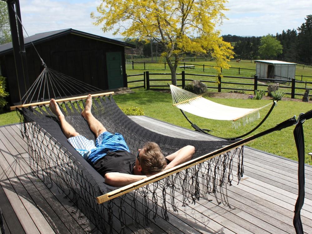 Mexican woven cotton spreader bar hammock