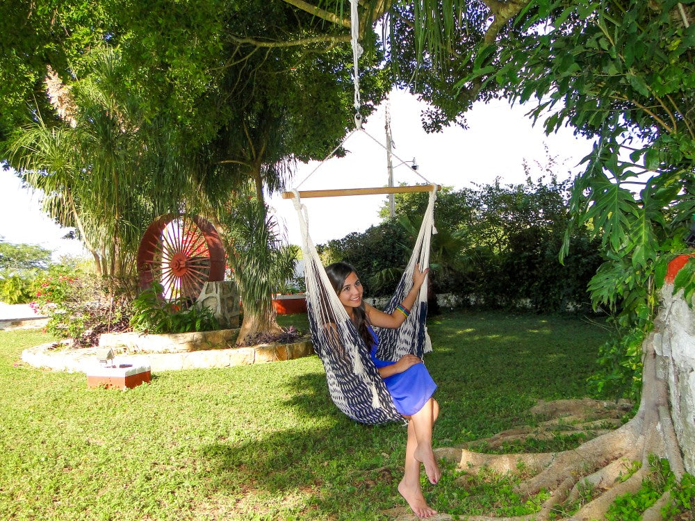 Black and White Hammock Chair