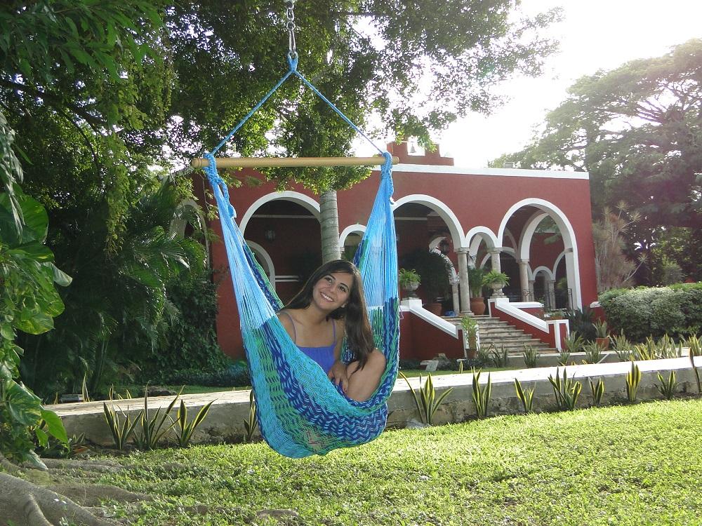 Interwoven coloured chair hammock